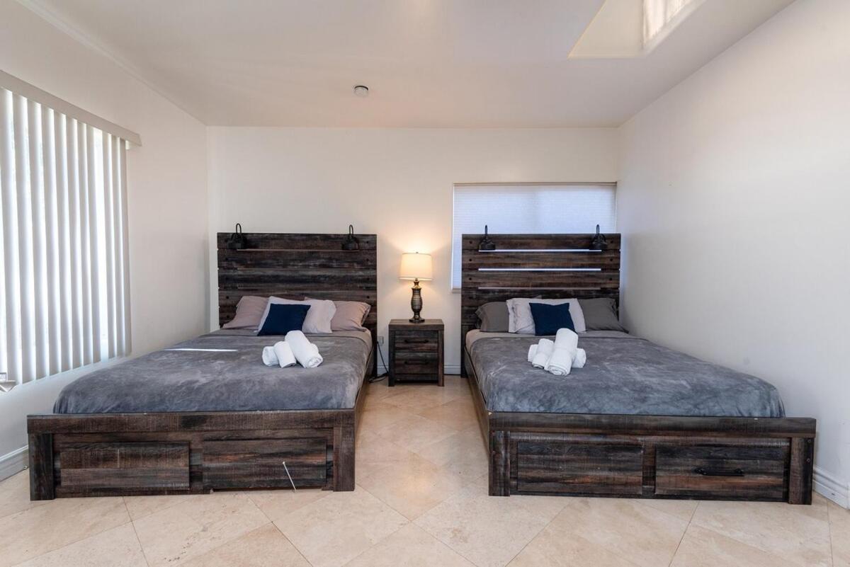Apartamento Spacious 2br With Full Kitchen & Dining In Beverly Hills